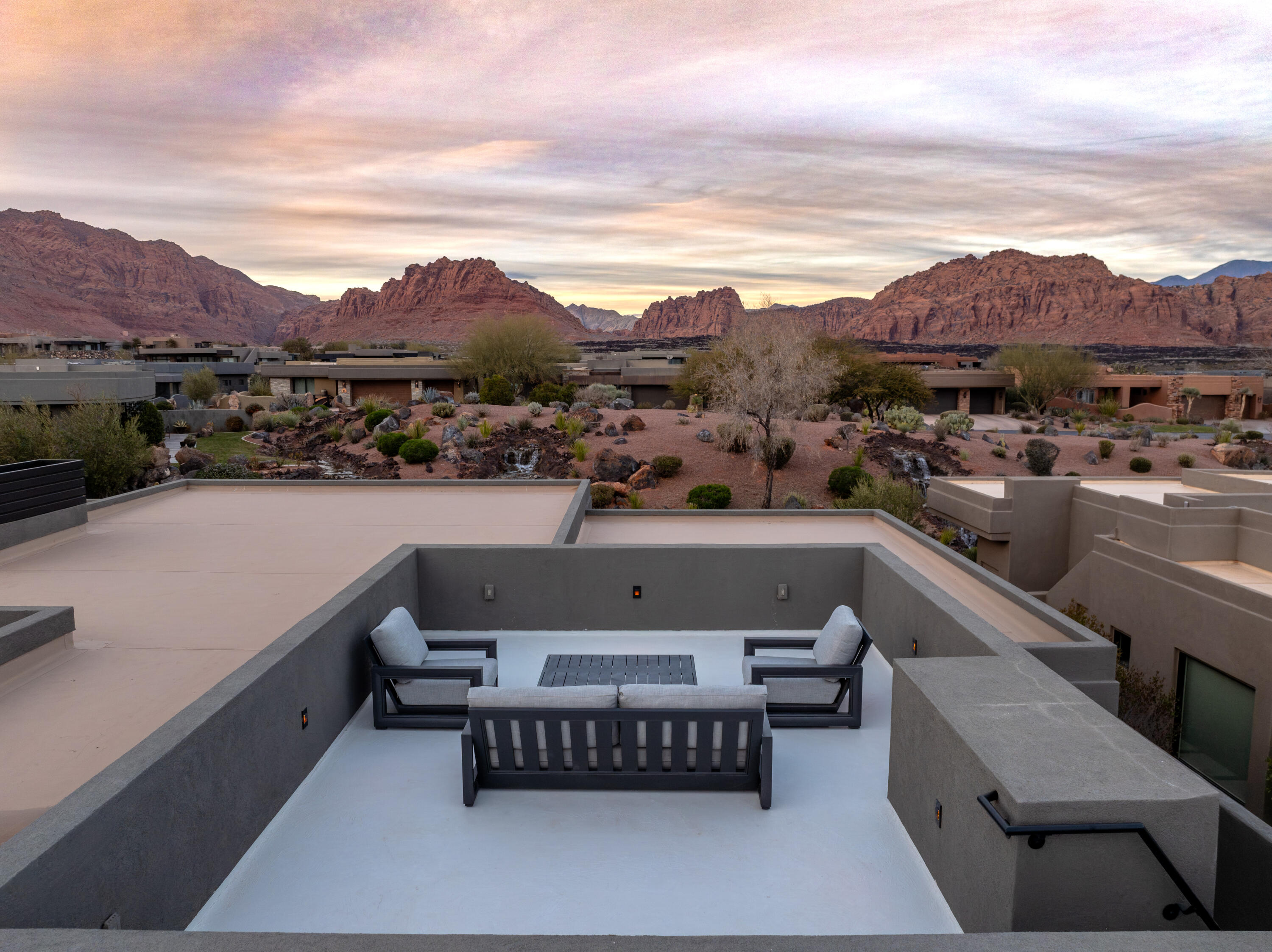 RESERVE OF ENTRADA SNOW CANYON PATIO HOMES - Residential
