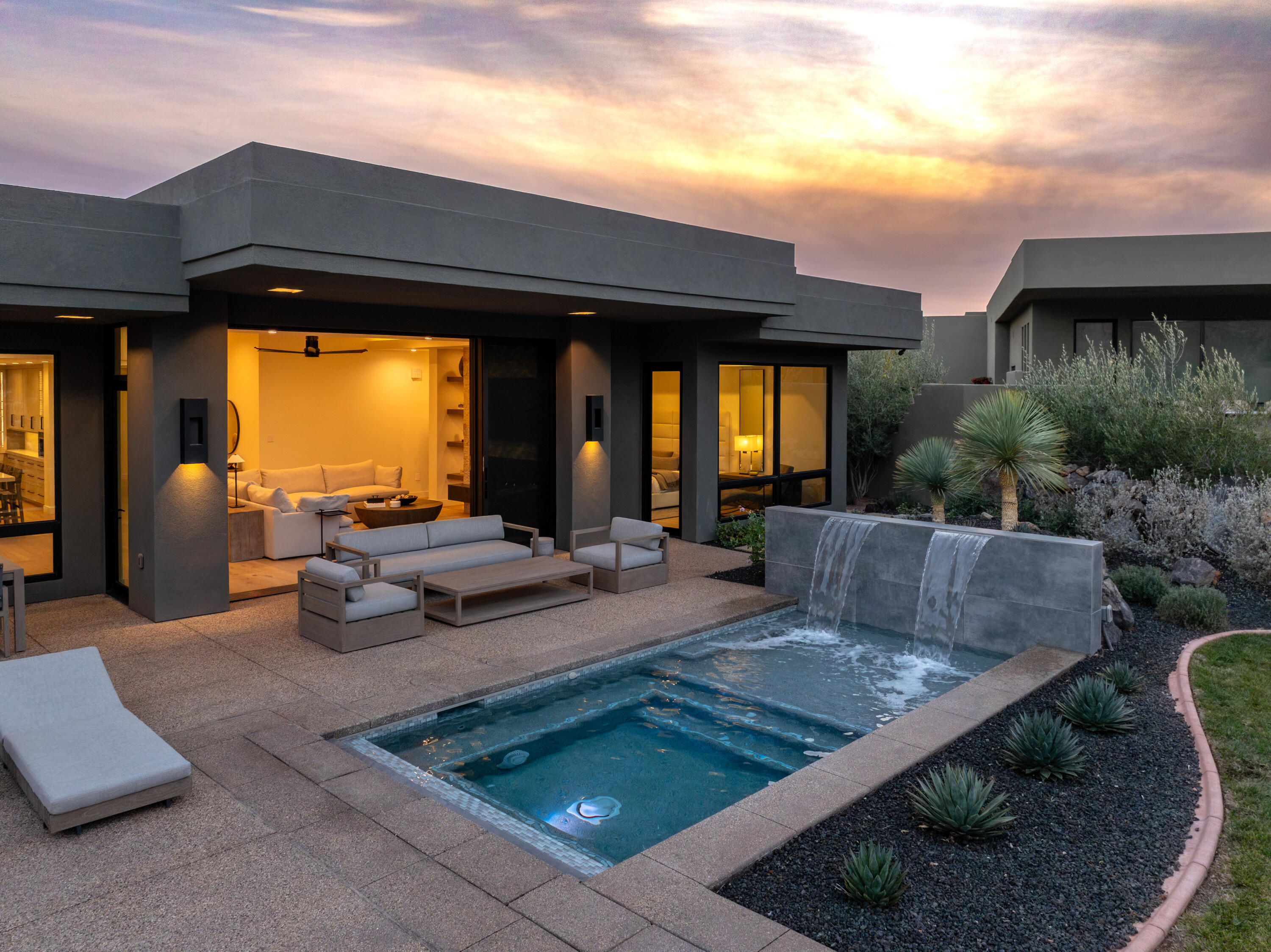 RESERVE OF ENTRADA SNOW CANYON PATIO HOMES - Residential