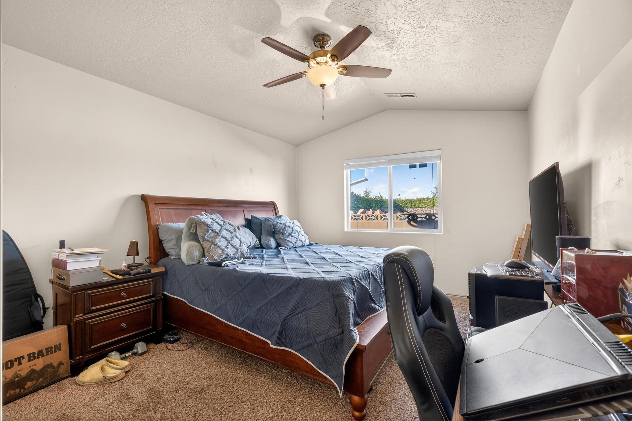 ENGLISH OAKS ESTATES - Residential