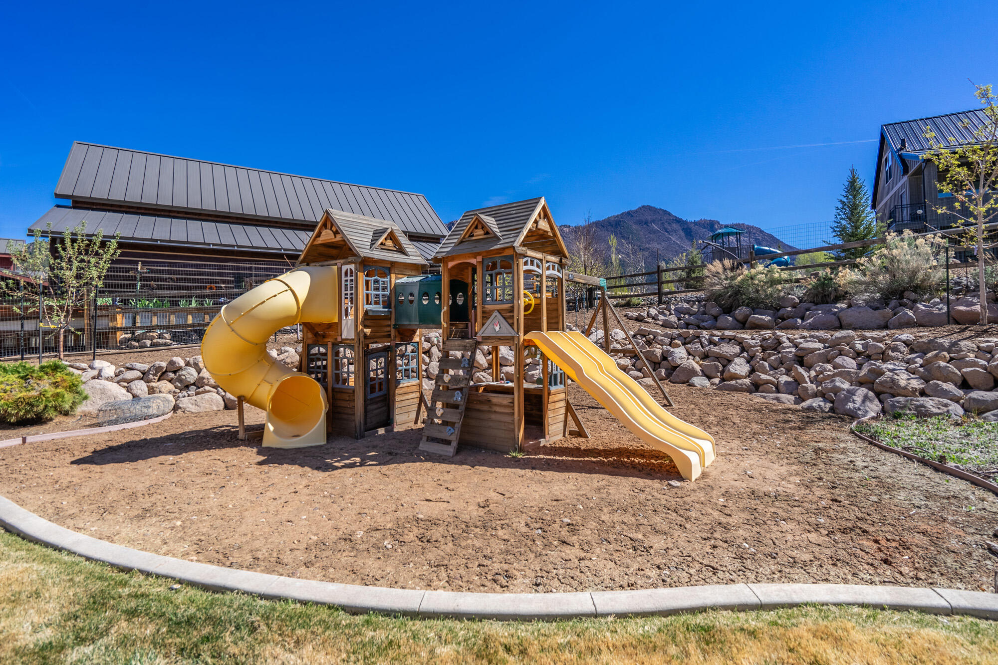 SPRING CREEK PINES - Residential