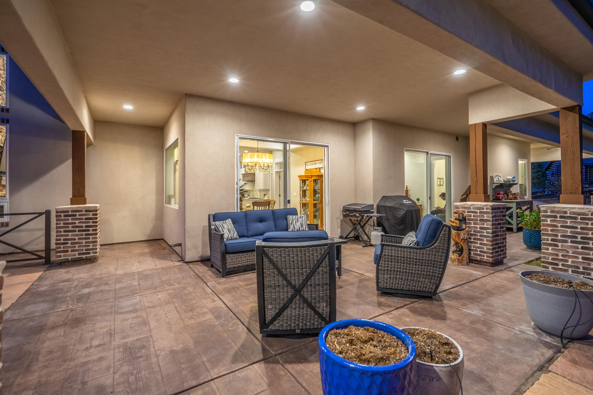 SPRING CREEK PINES - Residential