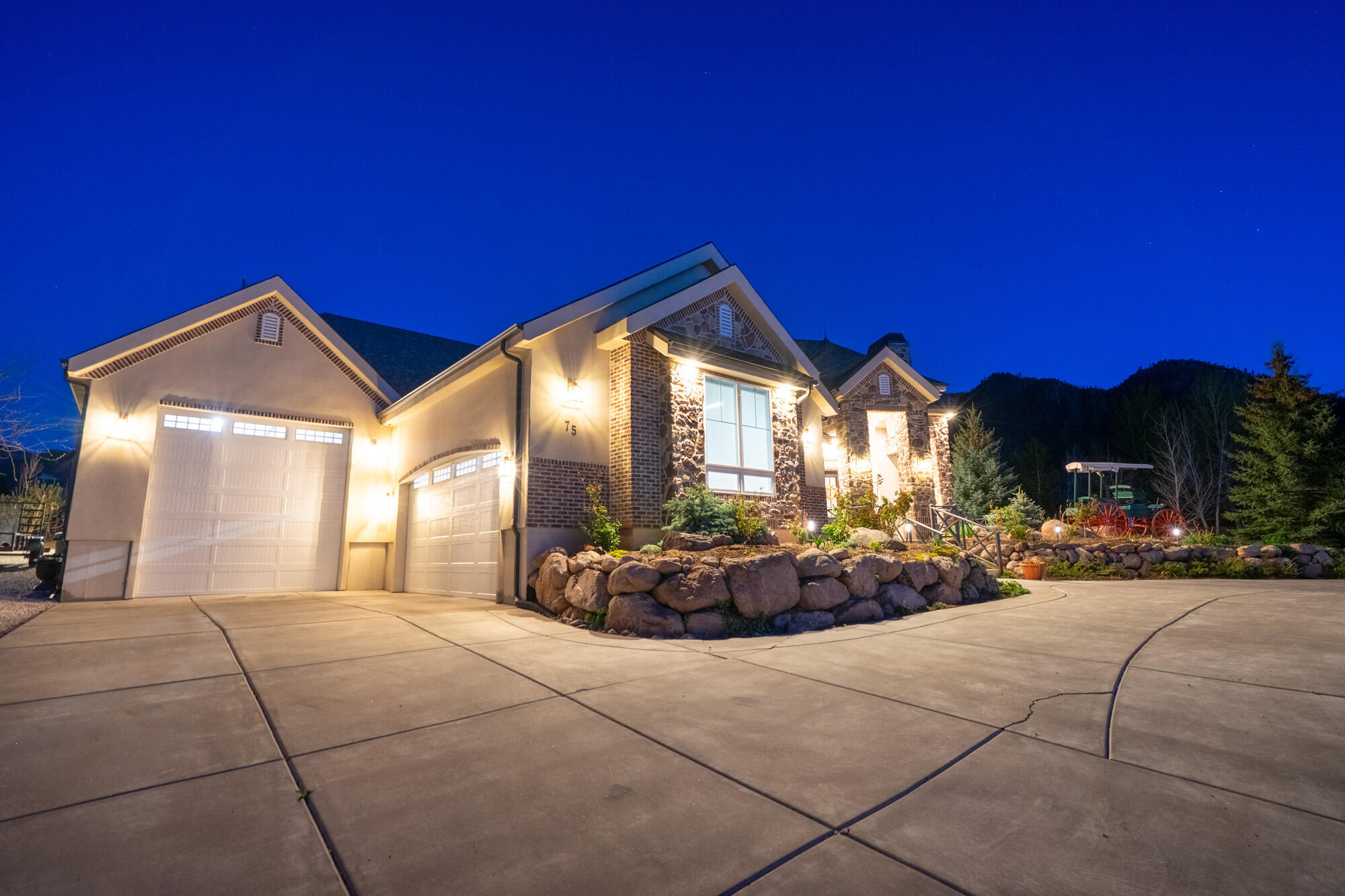 SPRING CREEK PINES - Residential