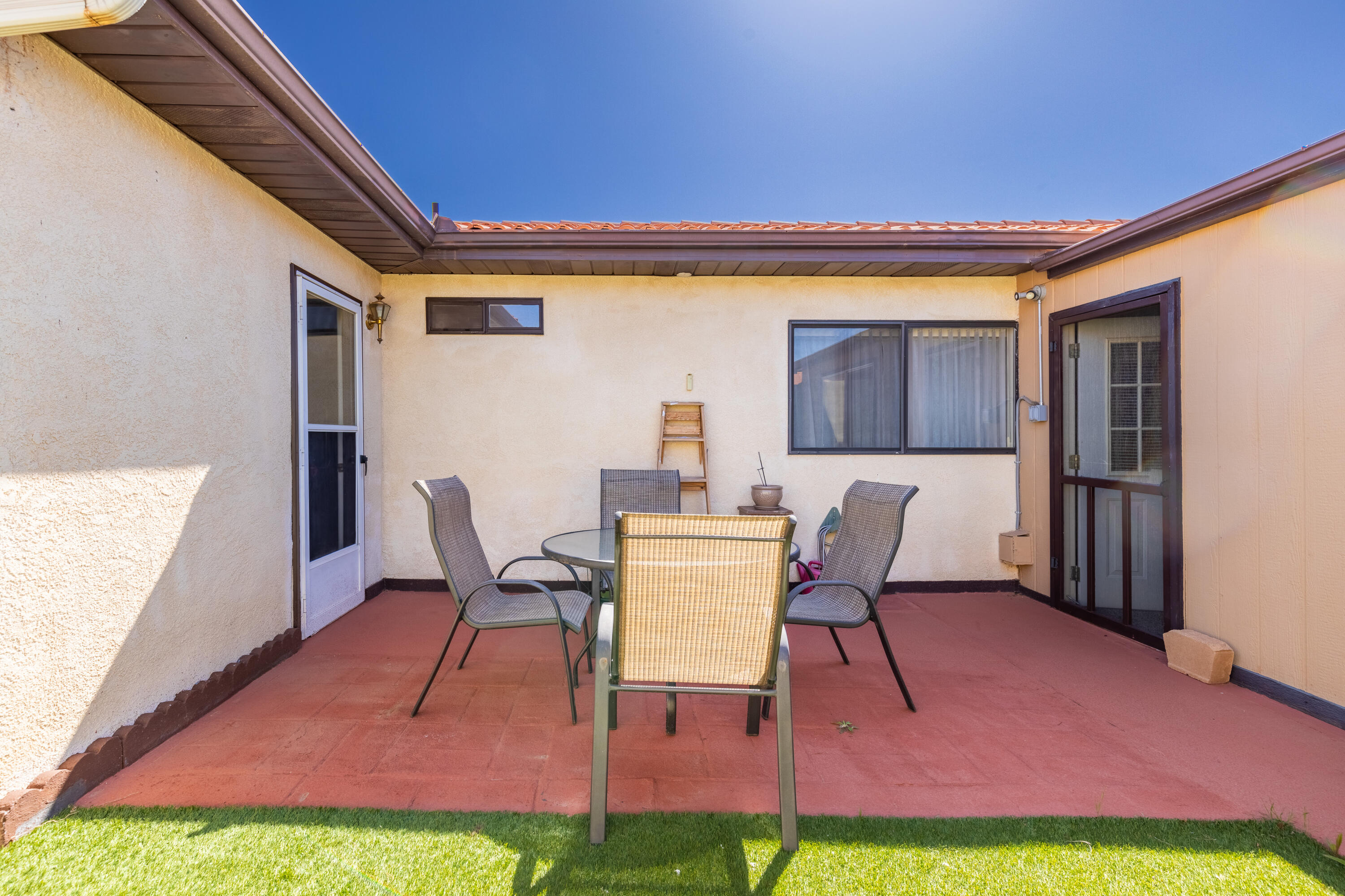 St George, Utah 84770, United States, 2 Bedrooms Bedrooms, ,2 BathroomsBathrooms,Residential,Contingent,62143