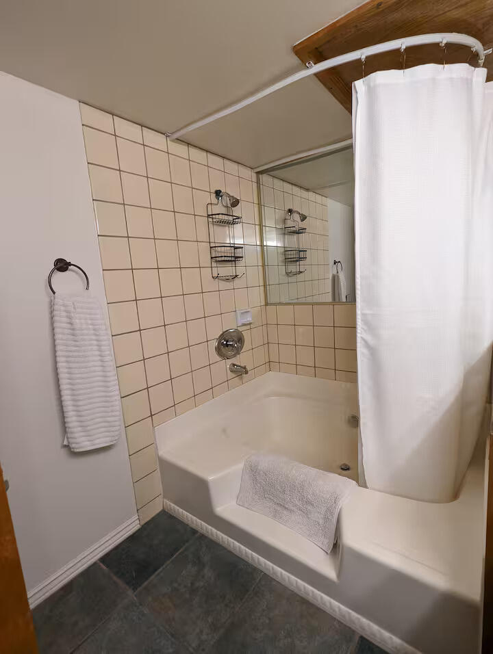 SPORTS VILLAGE - Residential