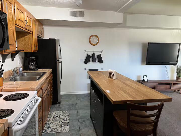 SPORTS VILLAGE - Residential