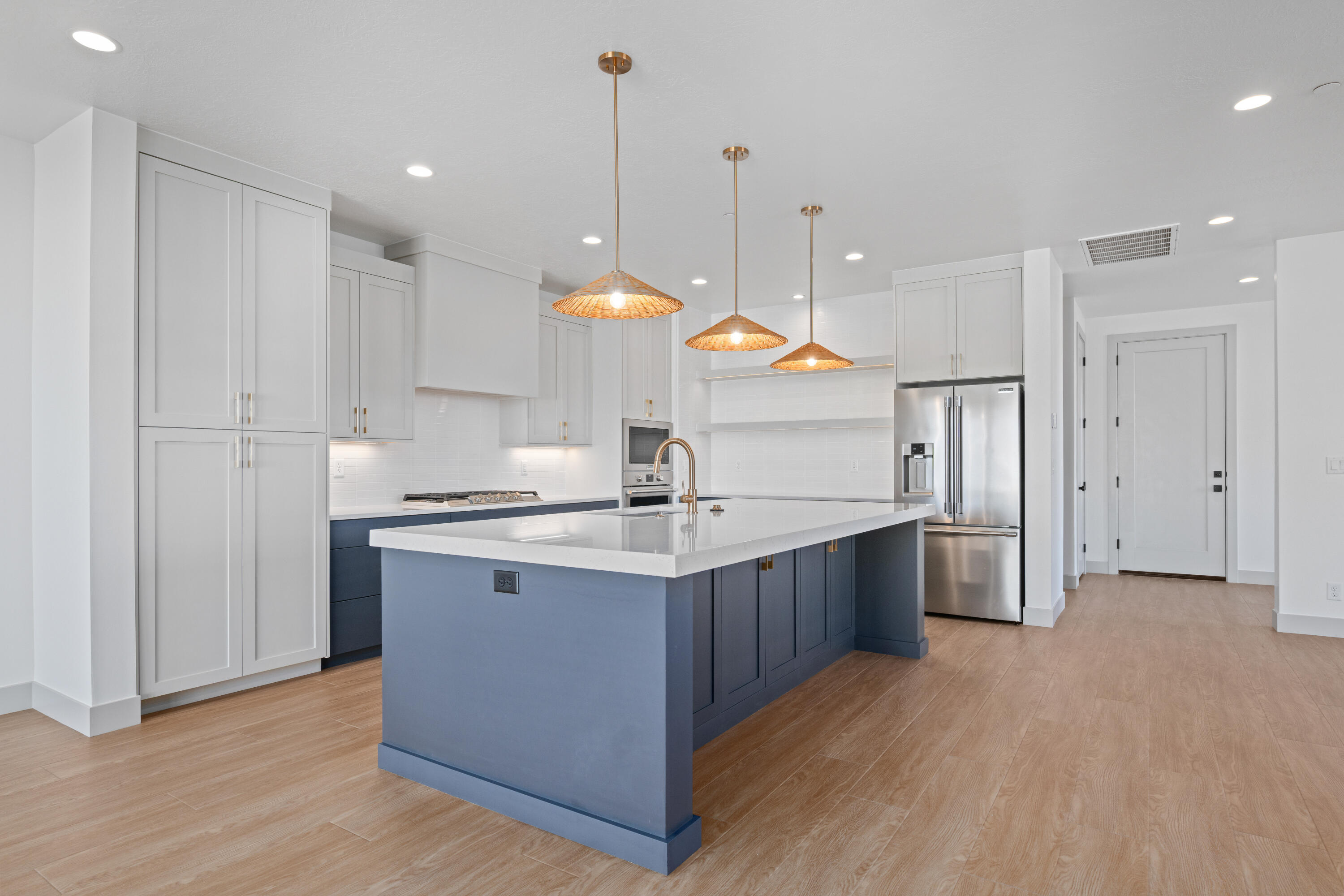 ISLAND AT CORAL CANYON - Residential