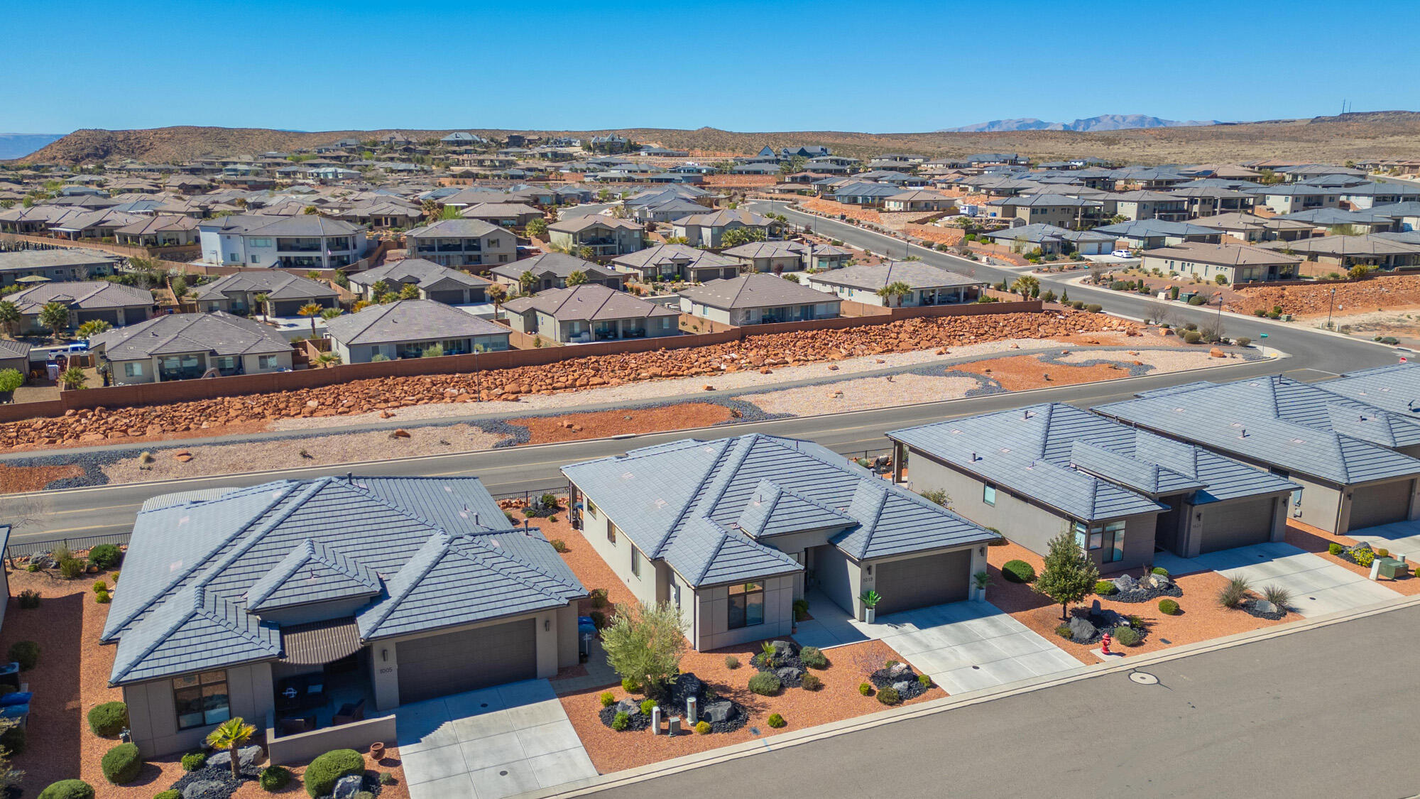 VILLAS AT GREEN SPRING - Residential