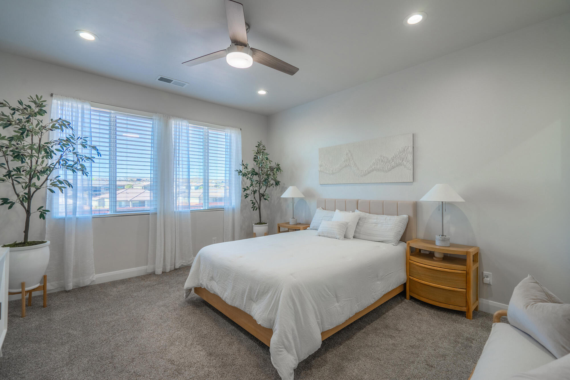 VILLAS AT GREEN SPRING - Residential