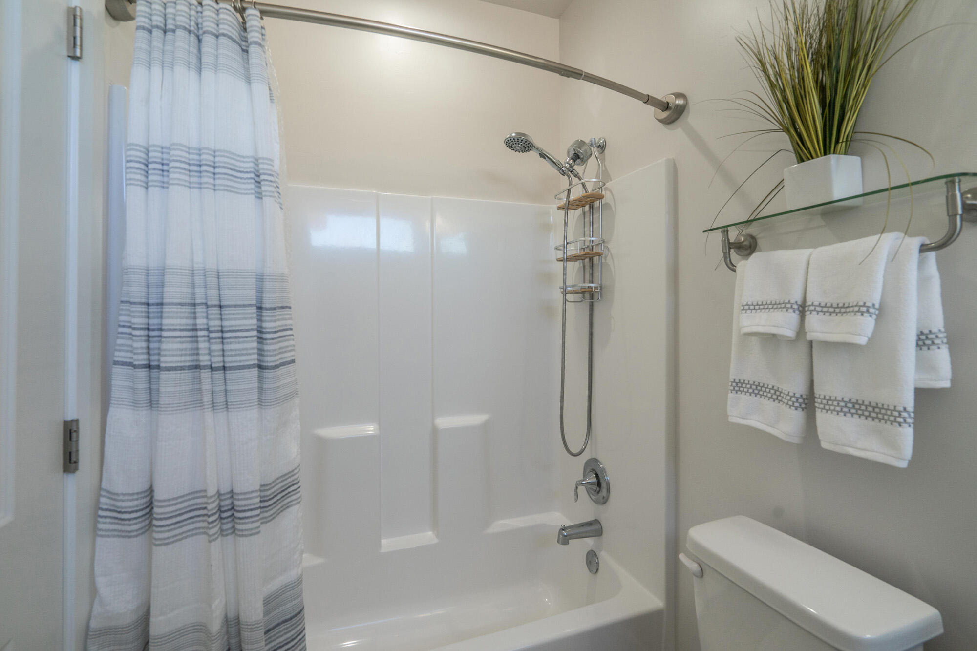 VILLAS AT GREEN SPRING - Residential