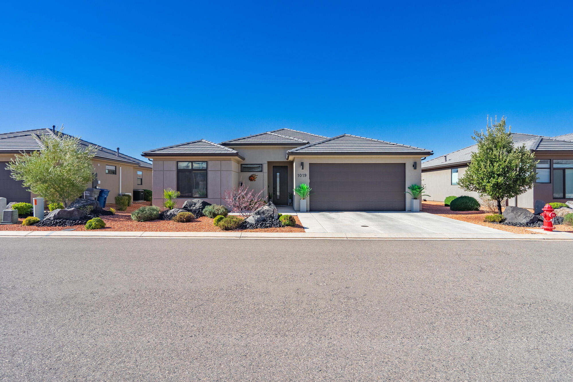 VILLAS AT GREEN SPRING - Residential