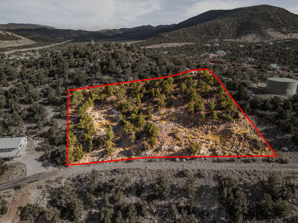 Photo of 239 E Red Hill RD DDE-1-13-27 #DDE-1-13-27, Central, UT 84722 (MLS # 26-276347)