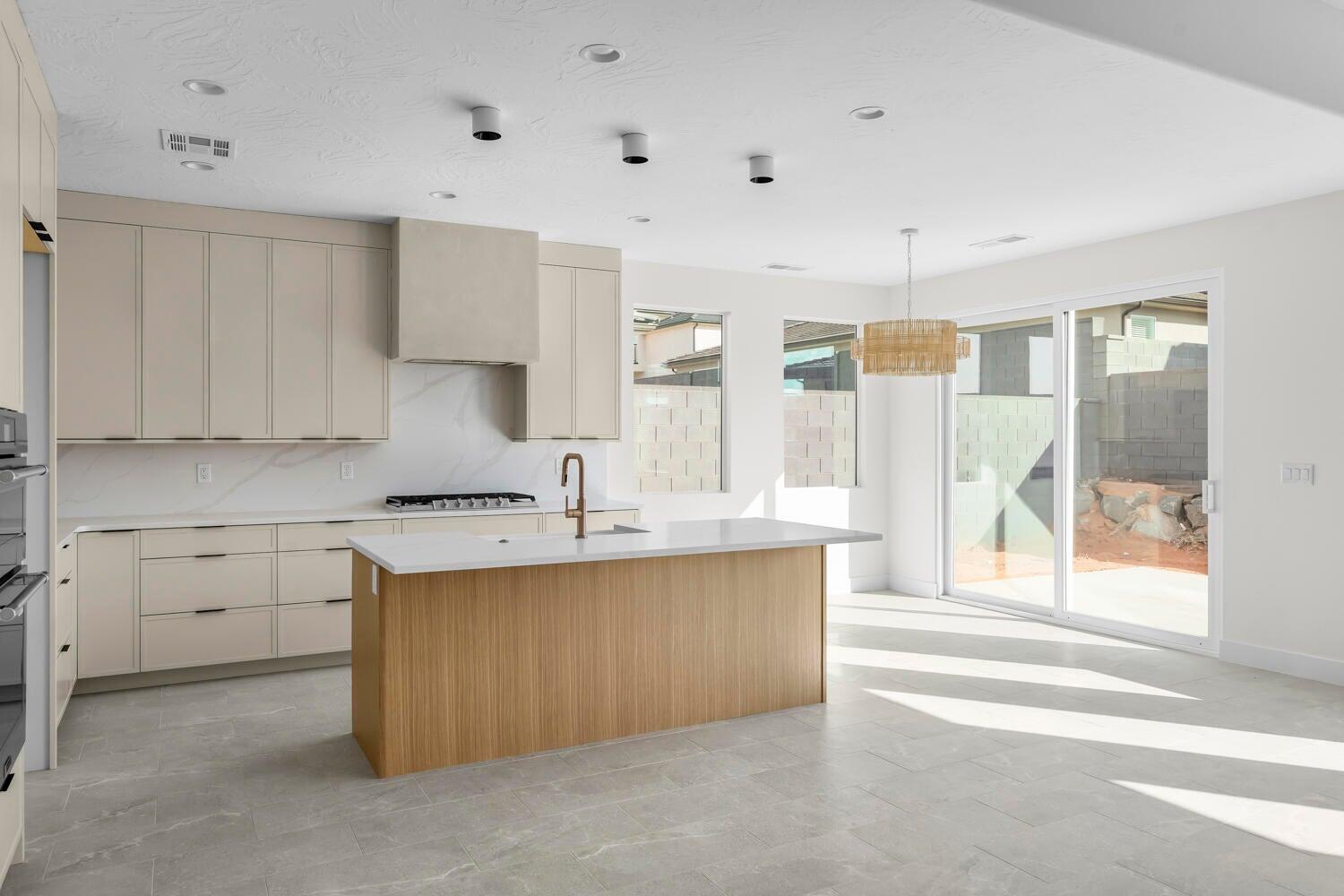 SAND HOLLOW VILLAGE - Residential