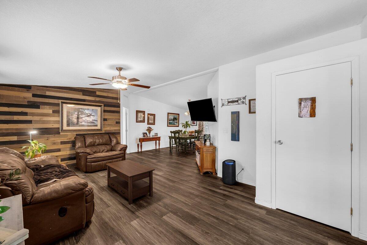 TOQUERVILLE ESTATES - Residential