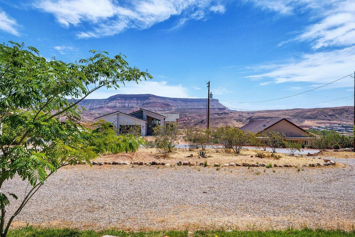 TOQUERVILLE ESTATES - Residential