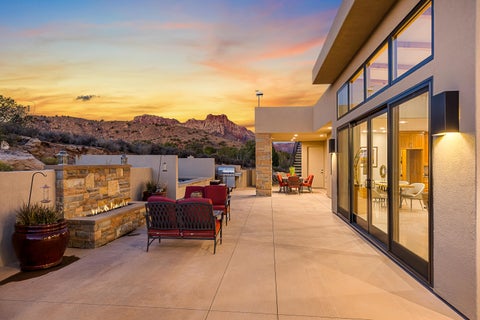 Tiny photo for 3000 NAVAJO Way, Springdale, UT 84767 (MLS # 26-273069)