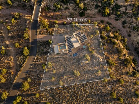 Tiny photo for 3000 NAVAJO Way, Springdale, UT 84767 (MLS # 26-273069)
