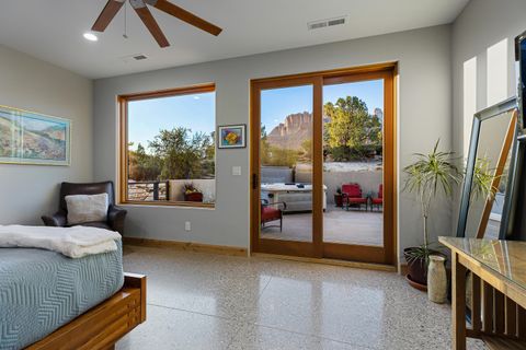 Tiny photo for 3000 NAVAJO Way, Springdale, UT 84767 (MLS # 26-273069)