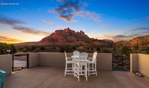 Tiny photo for 3000 NAVAJO Way, Springdale, UT 84767 (MLS # 26-273069)