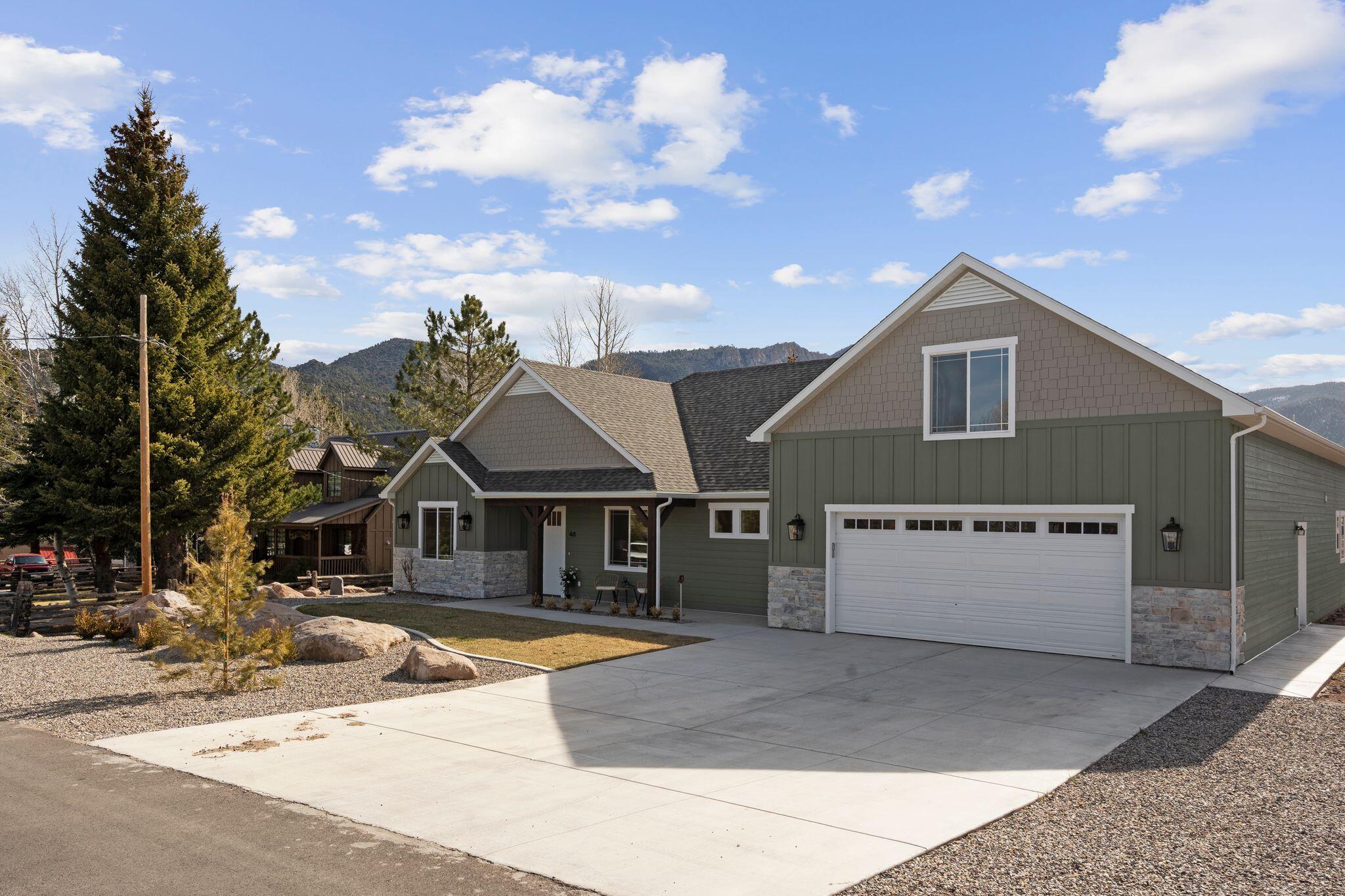 PINE VALLEY MEADOWS - Residential