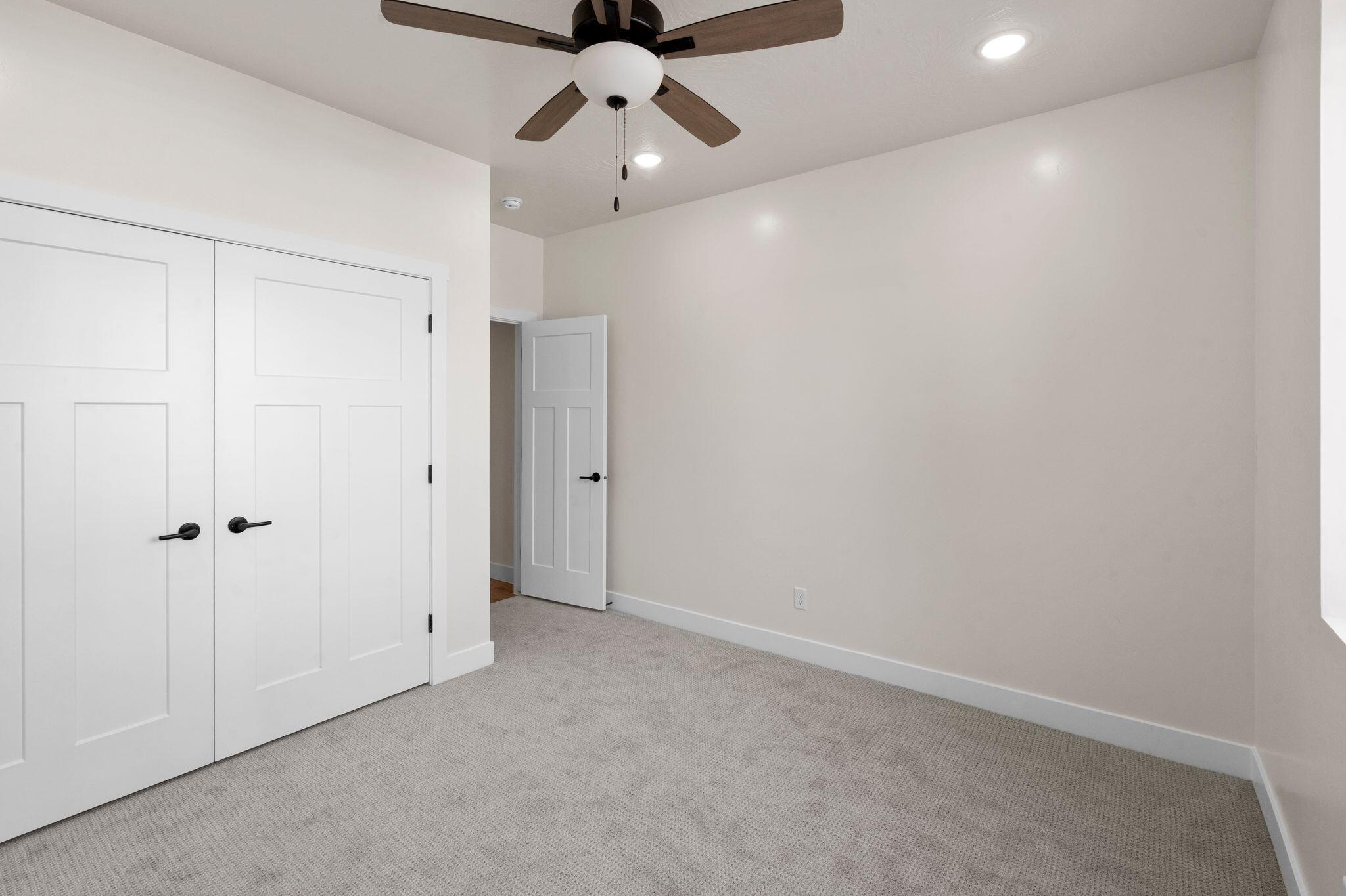 PINE VALLEY MEADOWS - Residential