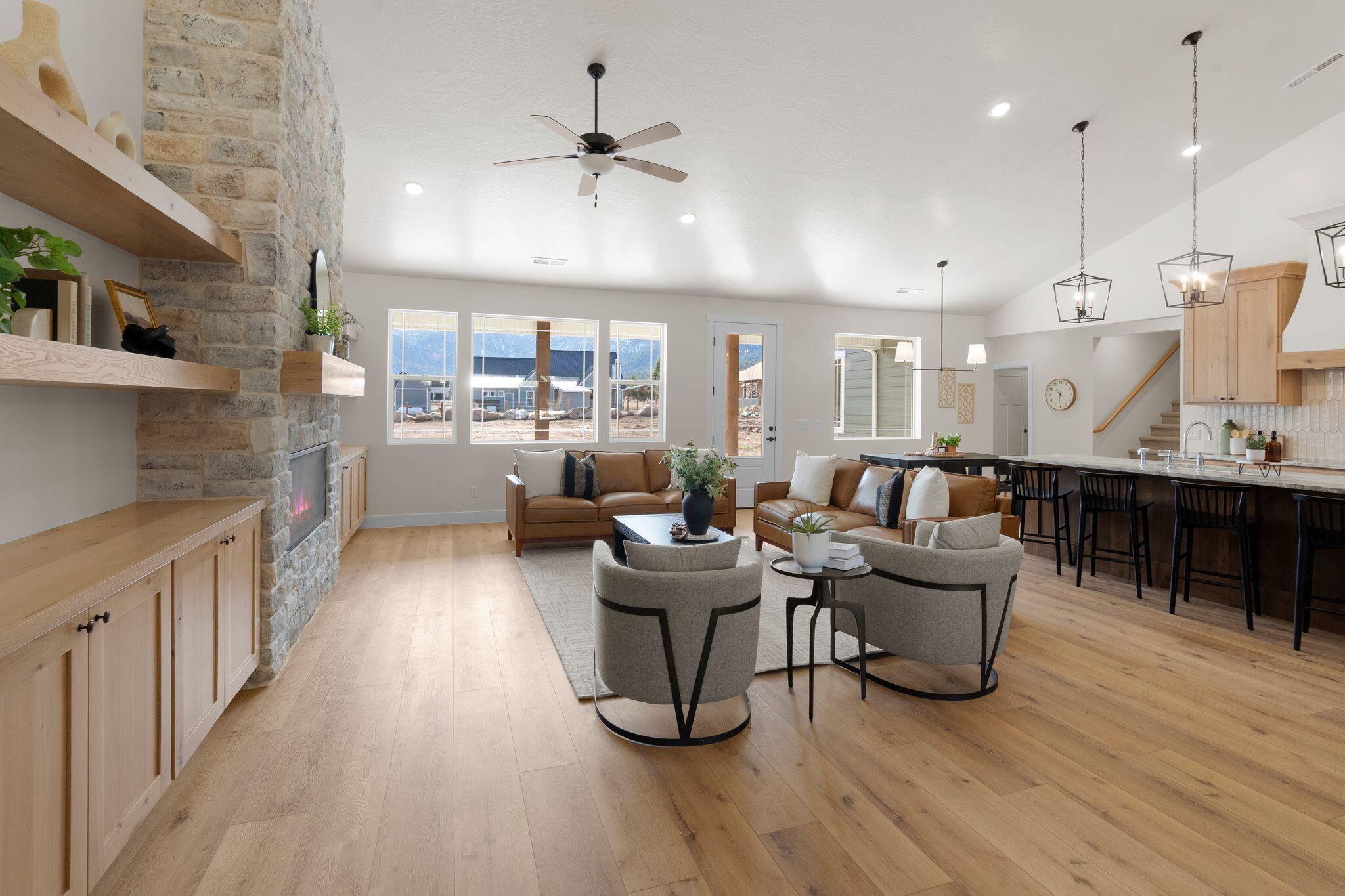 PINE VALLEY MEADOWS - Residential