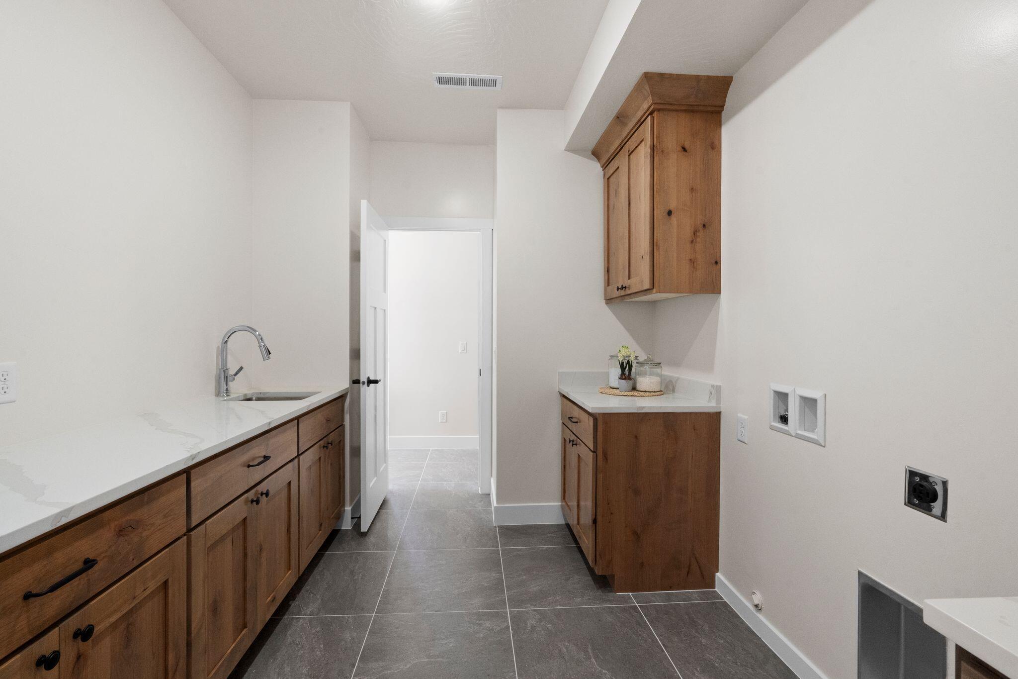 PINE VALLEY MEADOWS - Residential