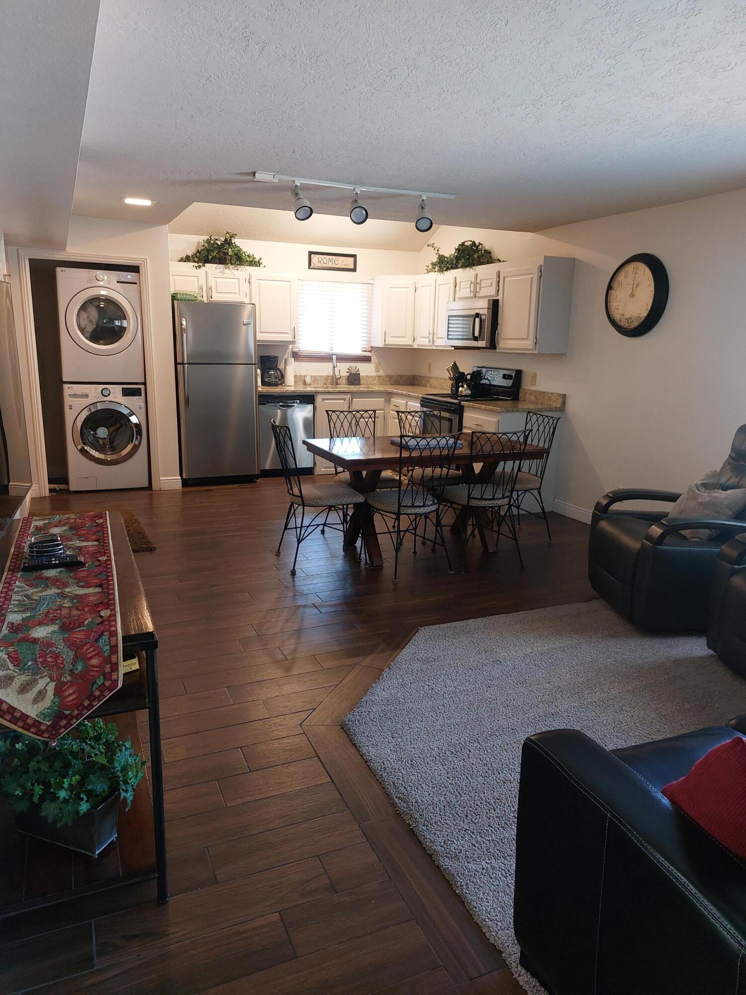 SPORTS VILLAGE - Residential