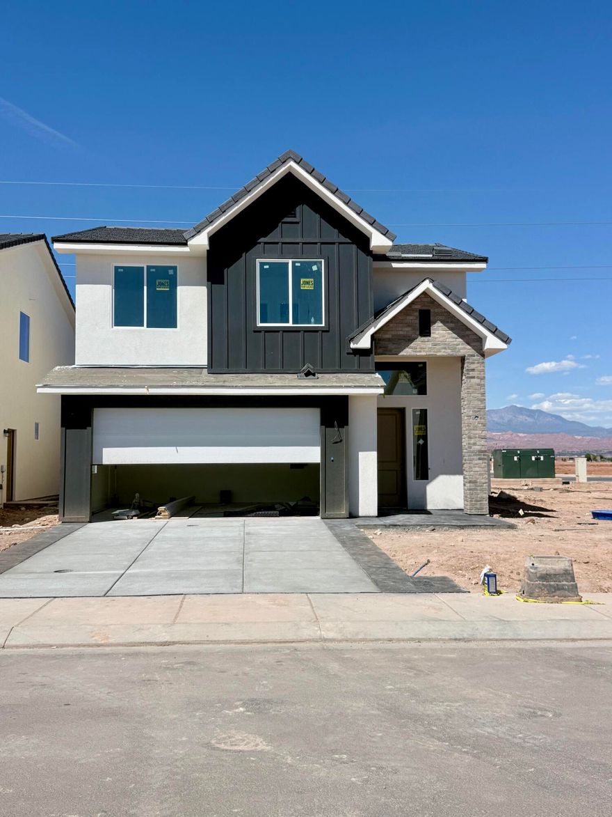 Discover our new Garden Homes, featuring GE appliances, 9-foot ceilings, quartz countertops, and LVP flooring. Enjoy front and back landscaping, a recirculation pump, radiant roof barrier, video doorbell, smart thermostat, and fiber-optic internet--all designed for comfort, efficiency, and modern living in this beautiful new community.