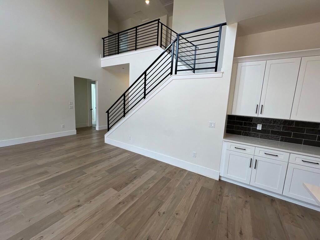 SHOOTING STAR - Residential