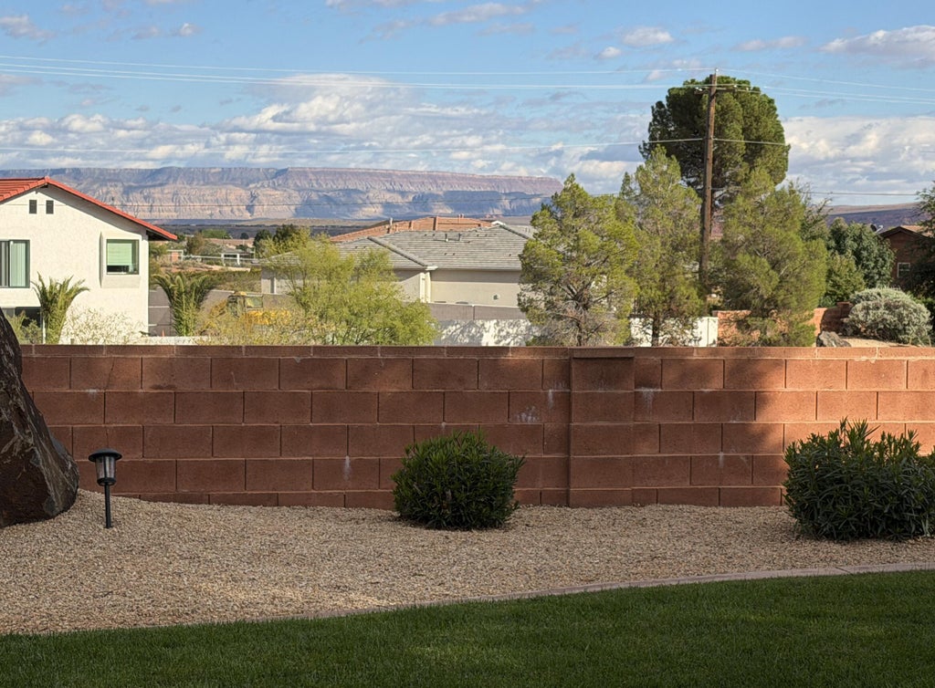 Photo of 1172 N Ventana DR, Washington, UT 84780 (MLS # 26-277120)