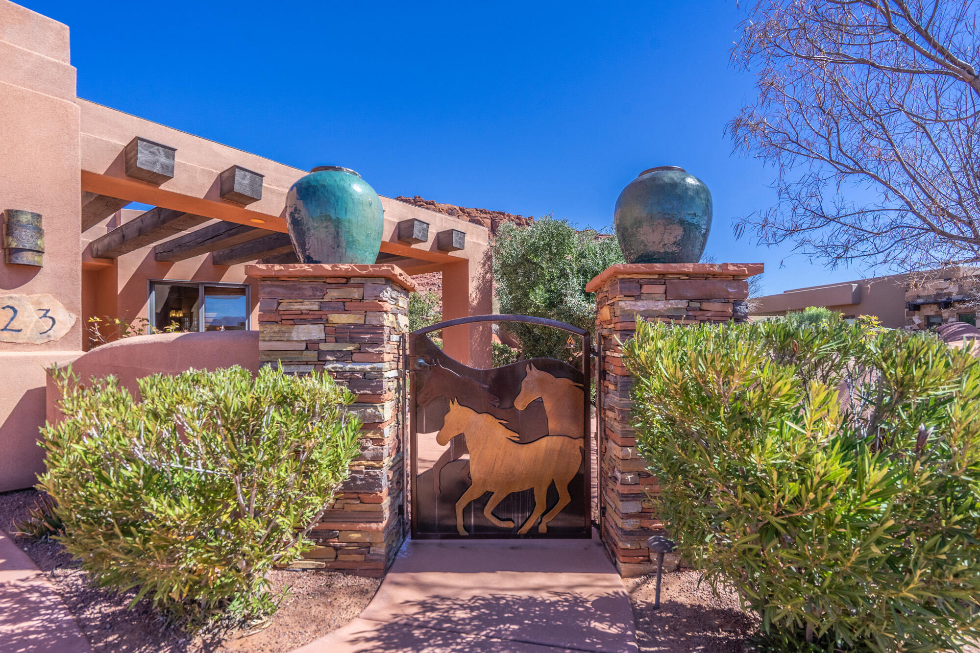 KACHINA SPRINGS EAST AT ENTRADA - Residential
