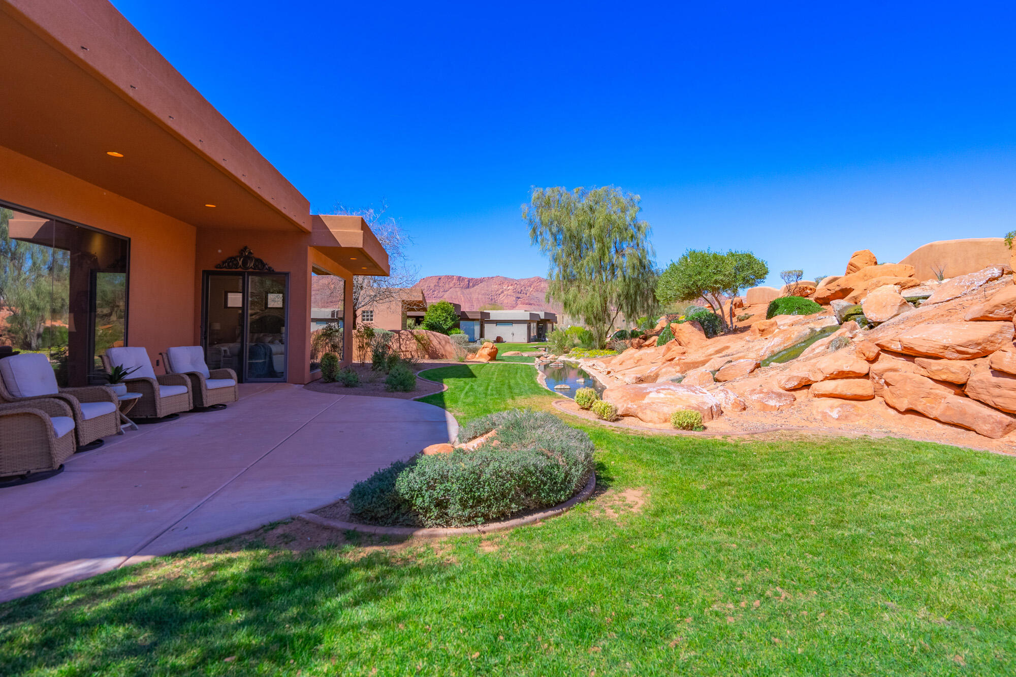 KACHINA SPRINGS EAST AT ENTRADA - Residential