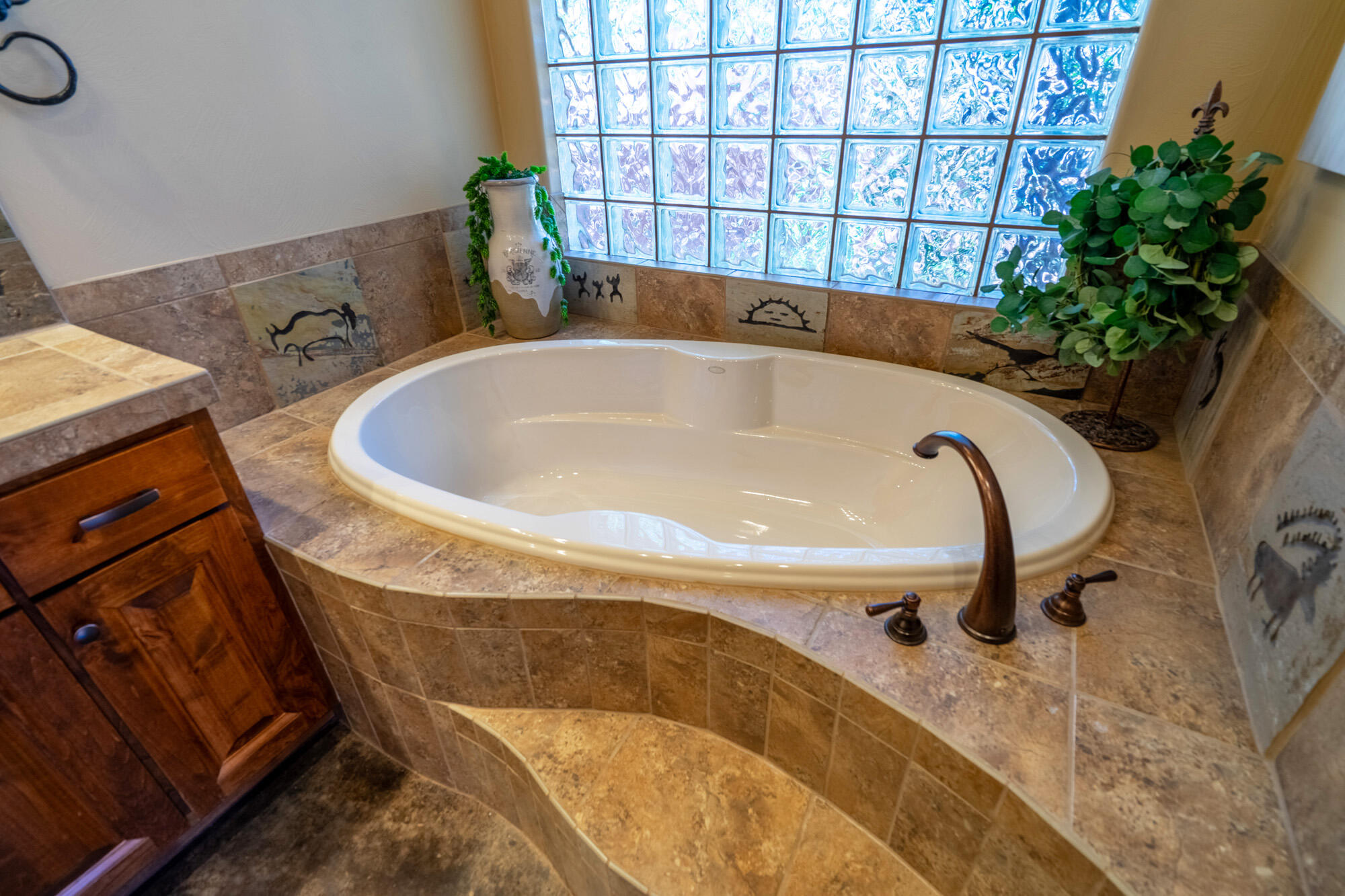 KACHINA SPRINGS EAST AT ENTRADA - Residential