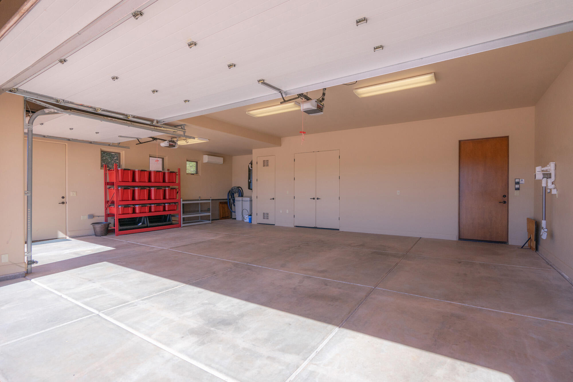 KACHINA SPRINGS EAST AT ENTRADA - Residential