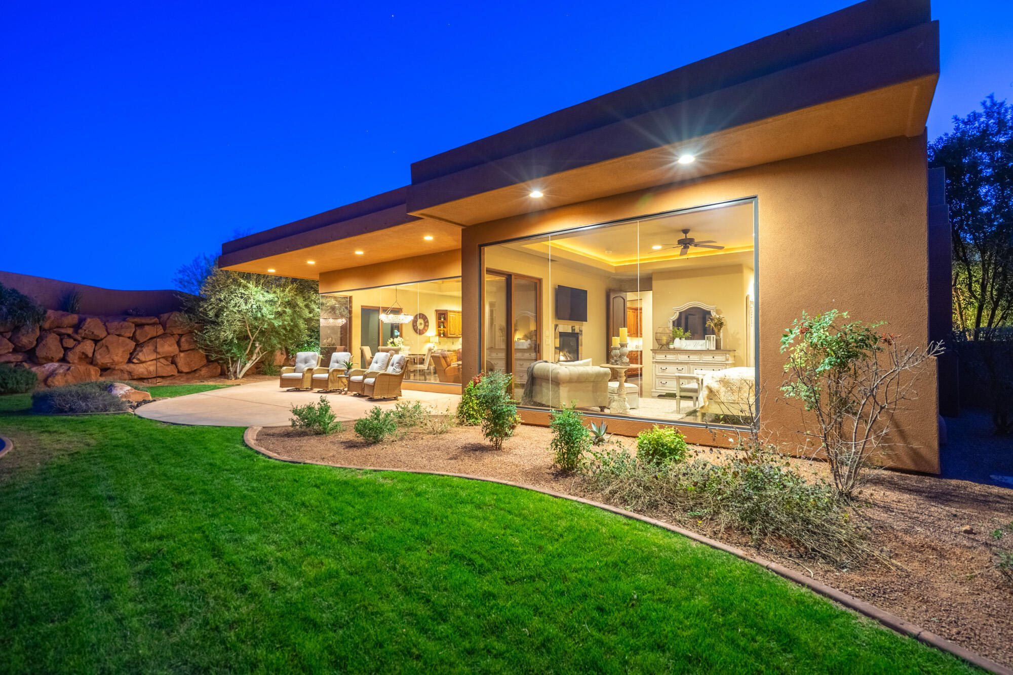 KACHINA SPRINGS EAST AT ENTRADA - Residential