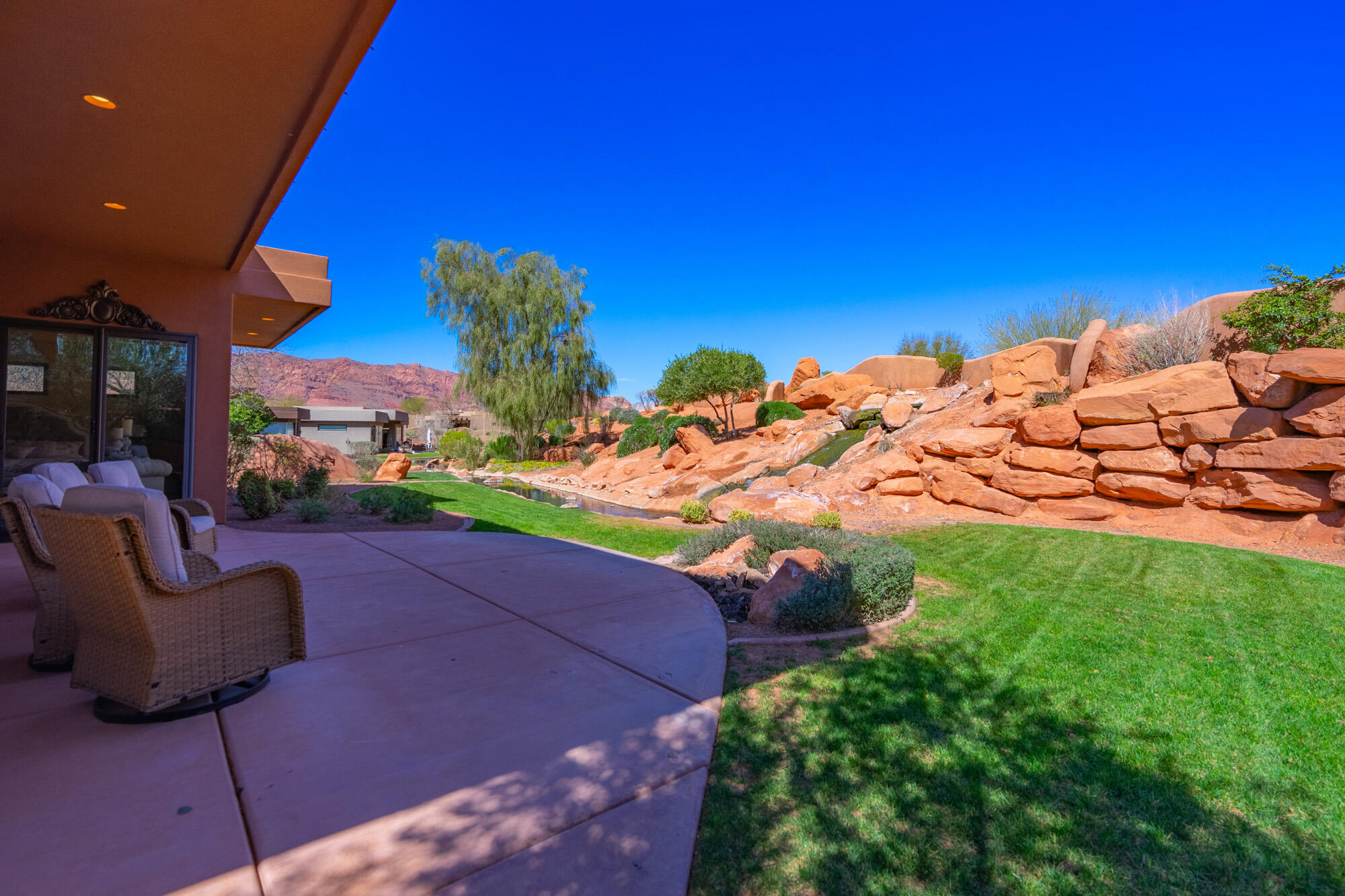 KACHINA SPRINGS EAST AT ENTRADA - Residential