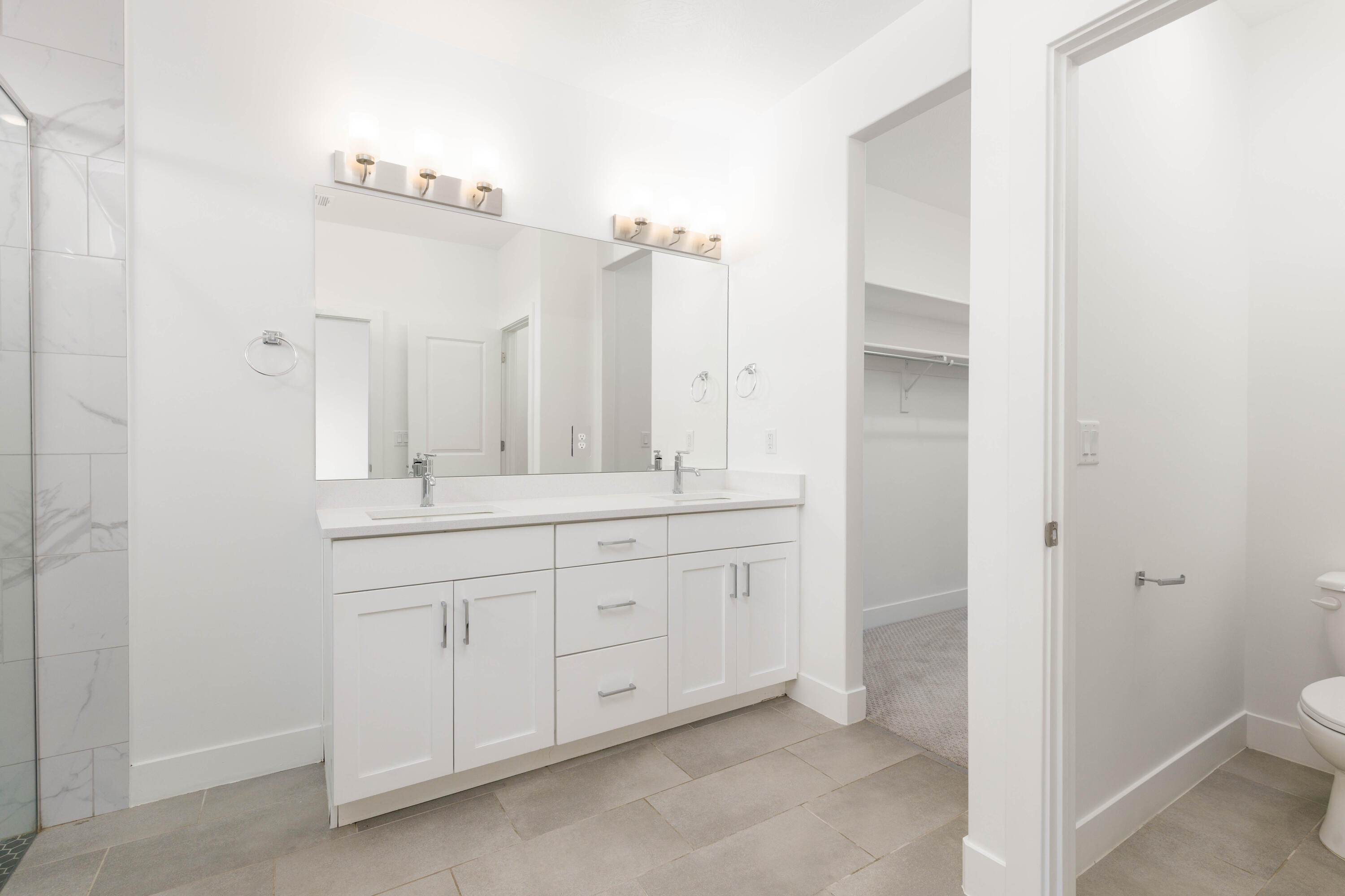 SALARNO HILLS AT DIVARIO - Residential