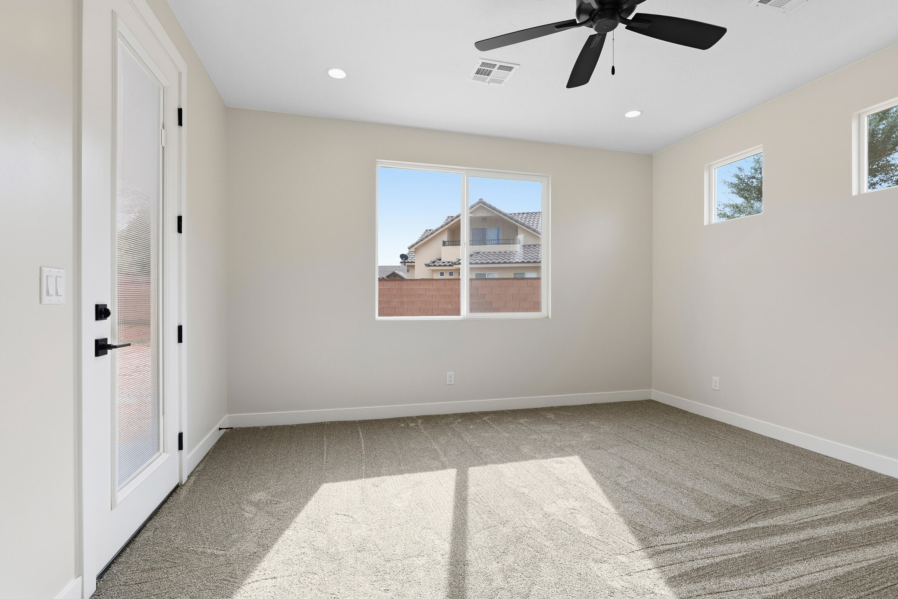 DIXIE SPRINGS - Residential