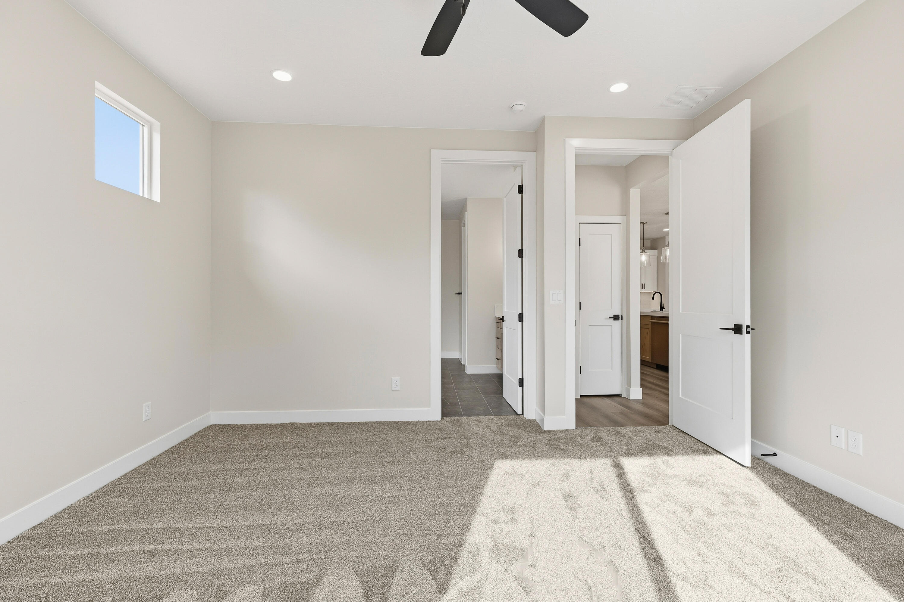 DIXIE SPRINGS - Residential