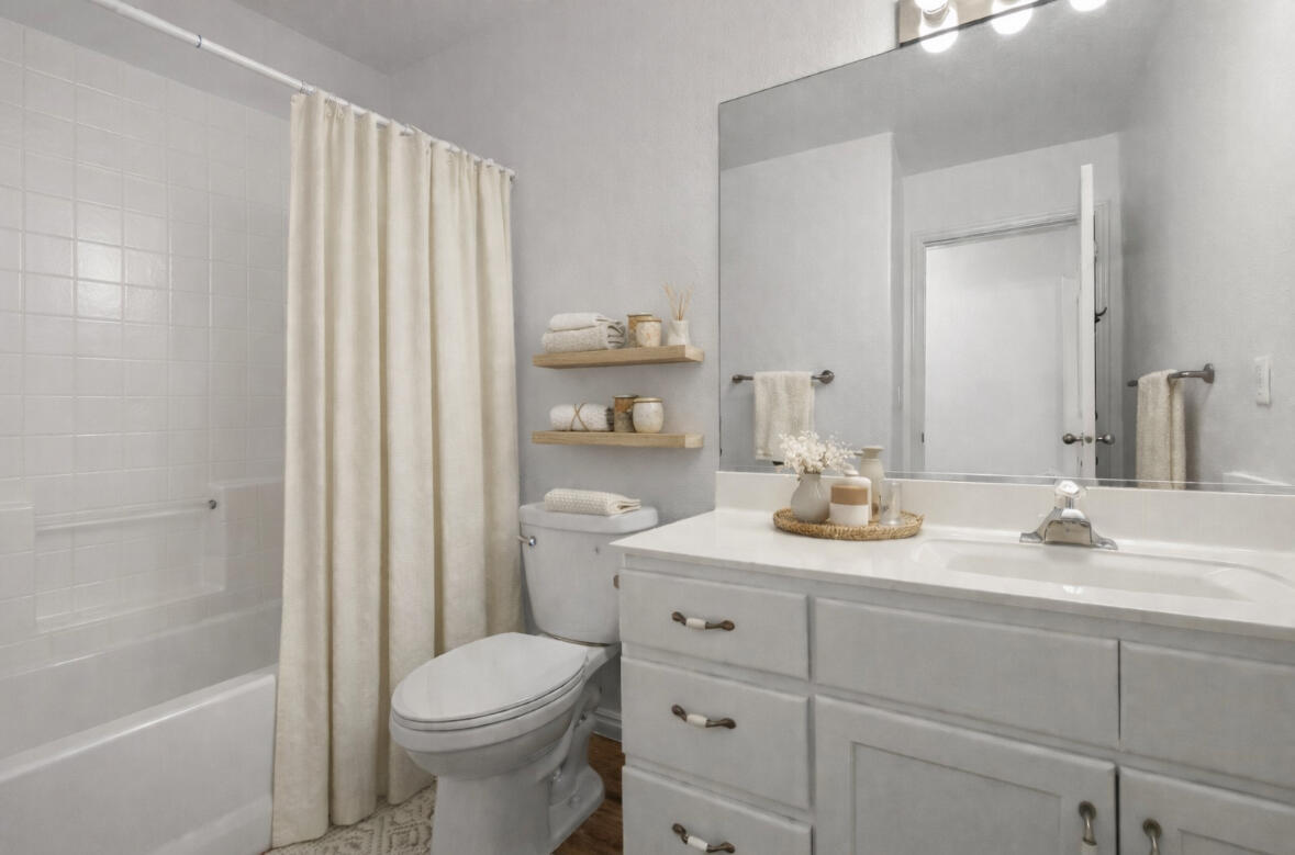 RIDGEPOINTE - Residential