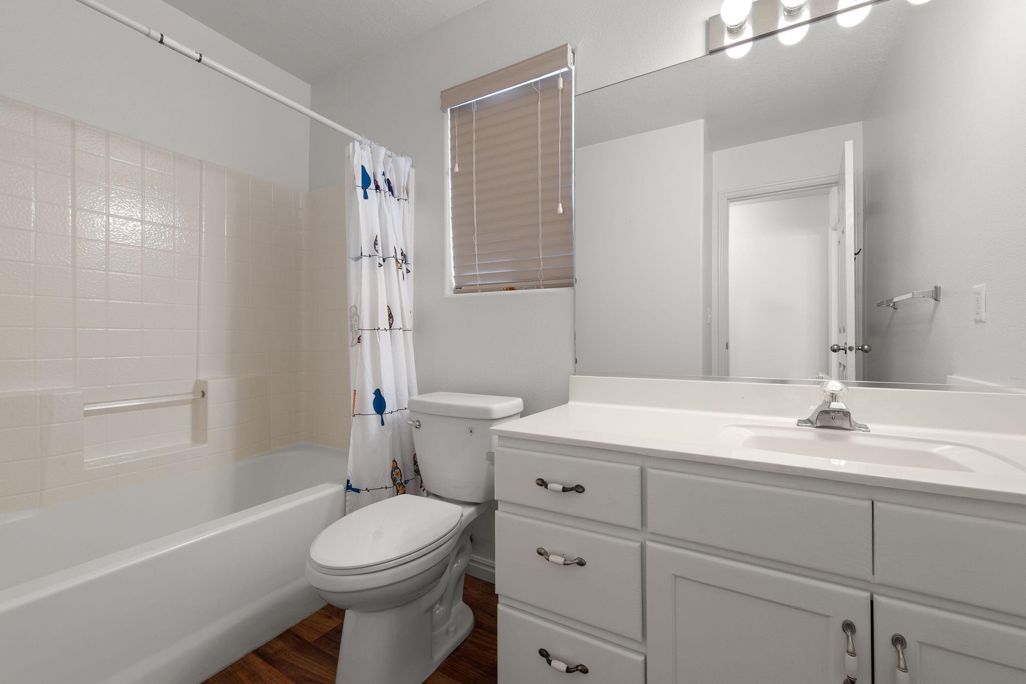 RIDGEPOINTE - Residential