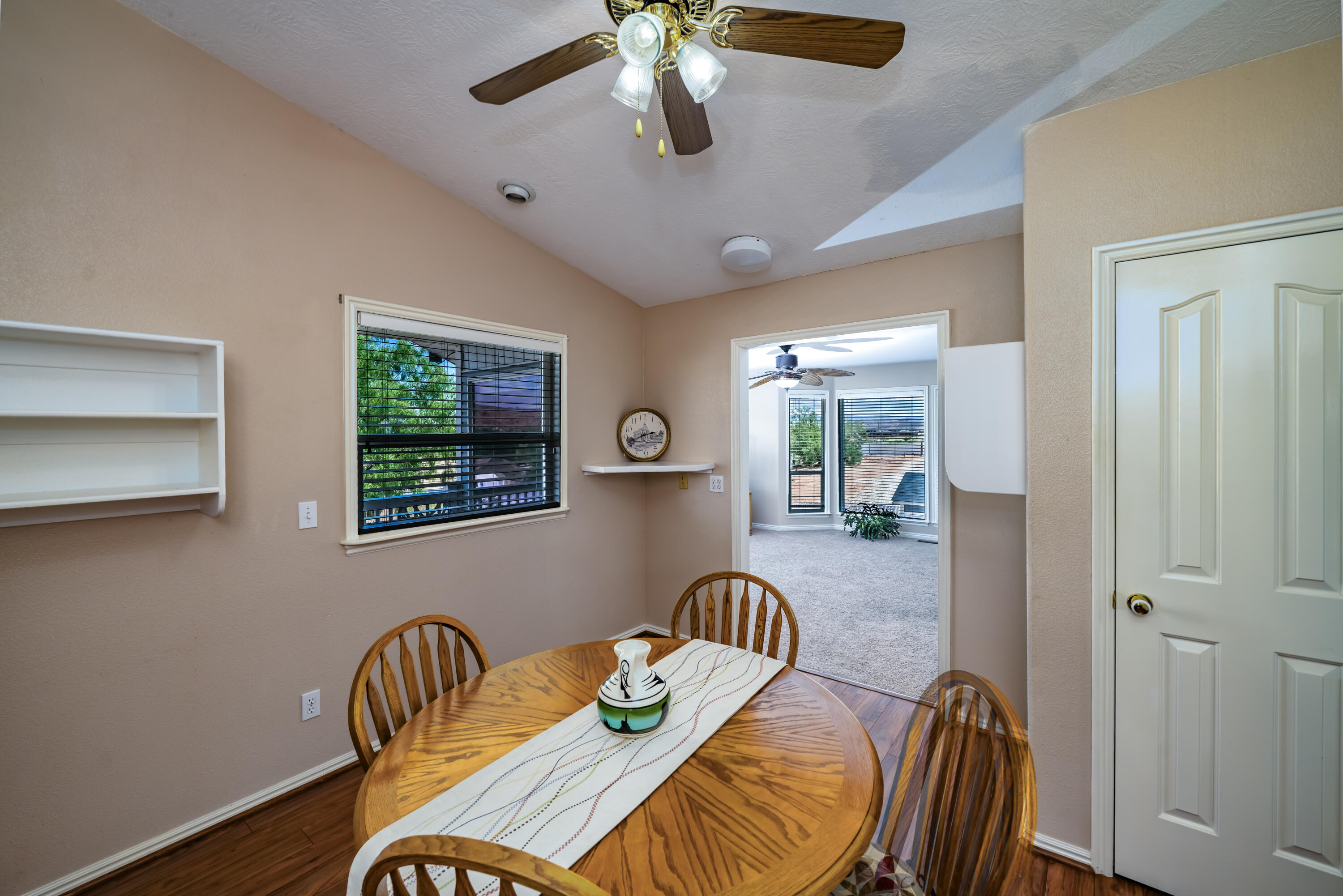 BOB LEE UNIT - Residential