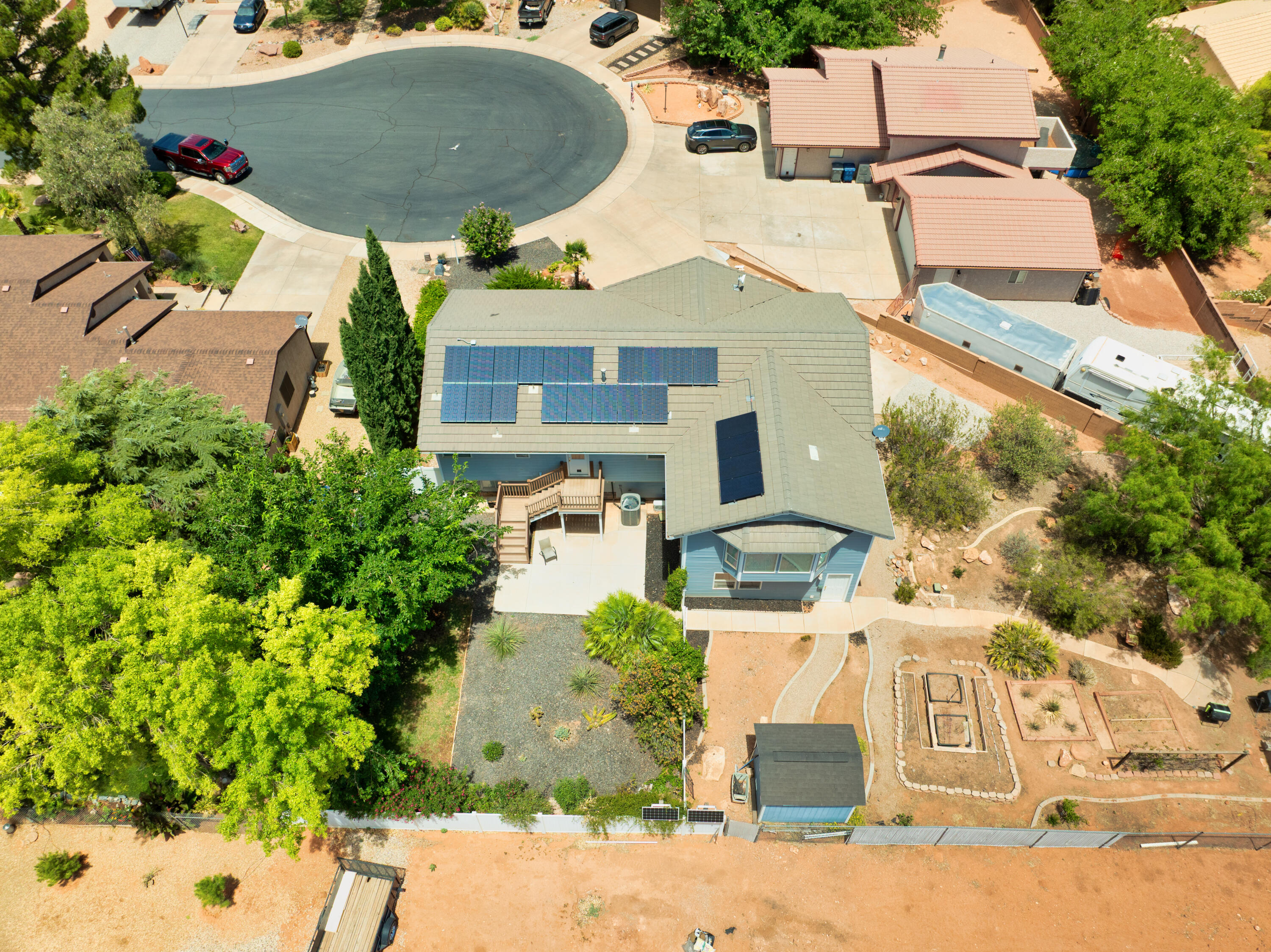 BOB LEE UNIT - Residential