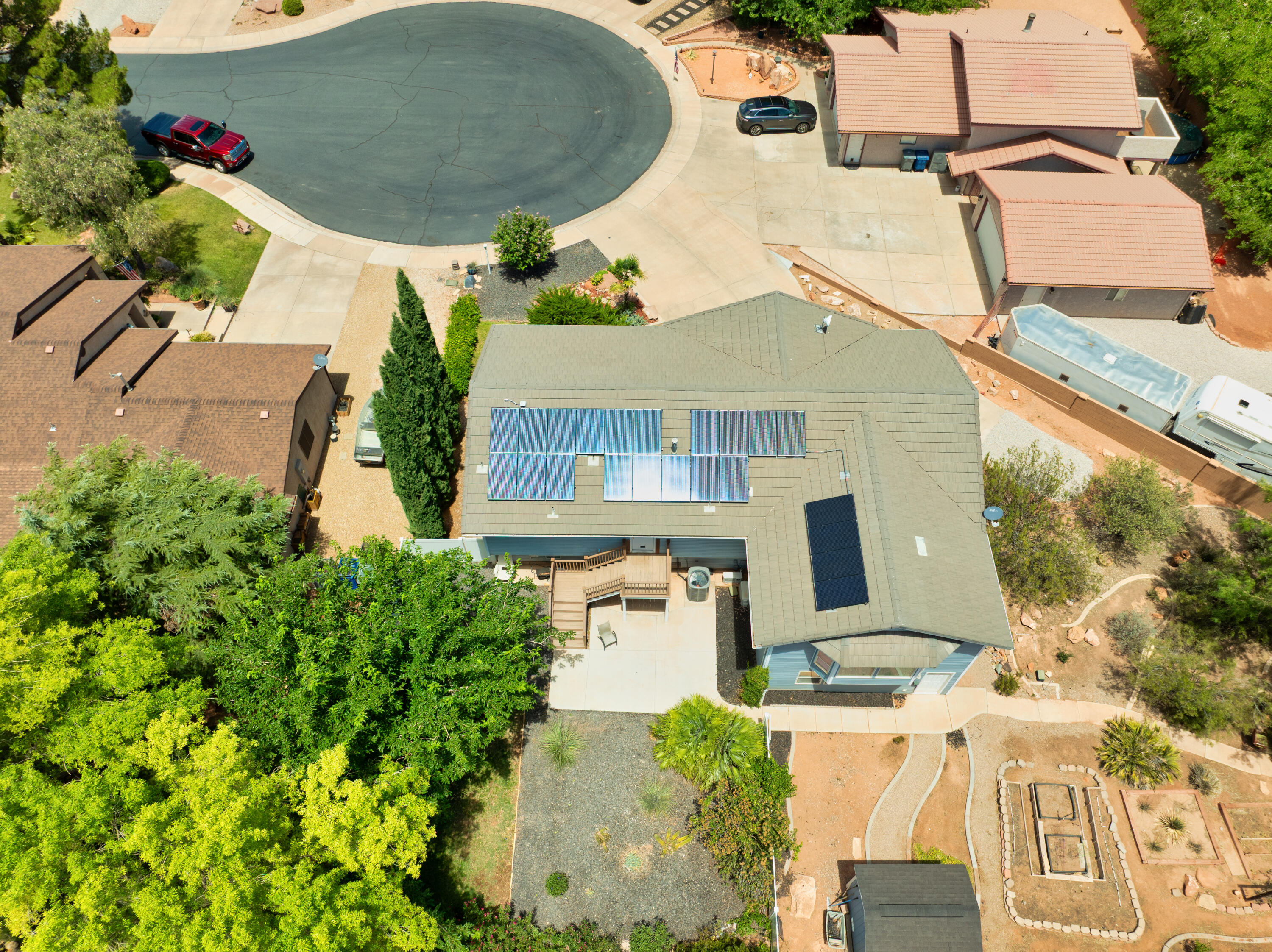 BOB LEE UNIT - Residential