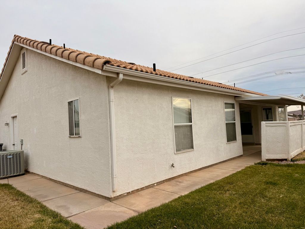 Photo of 210 N MALL #27, Saint George, UT 84790 (MLS # 26-269424)