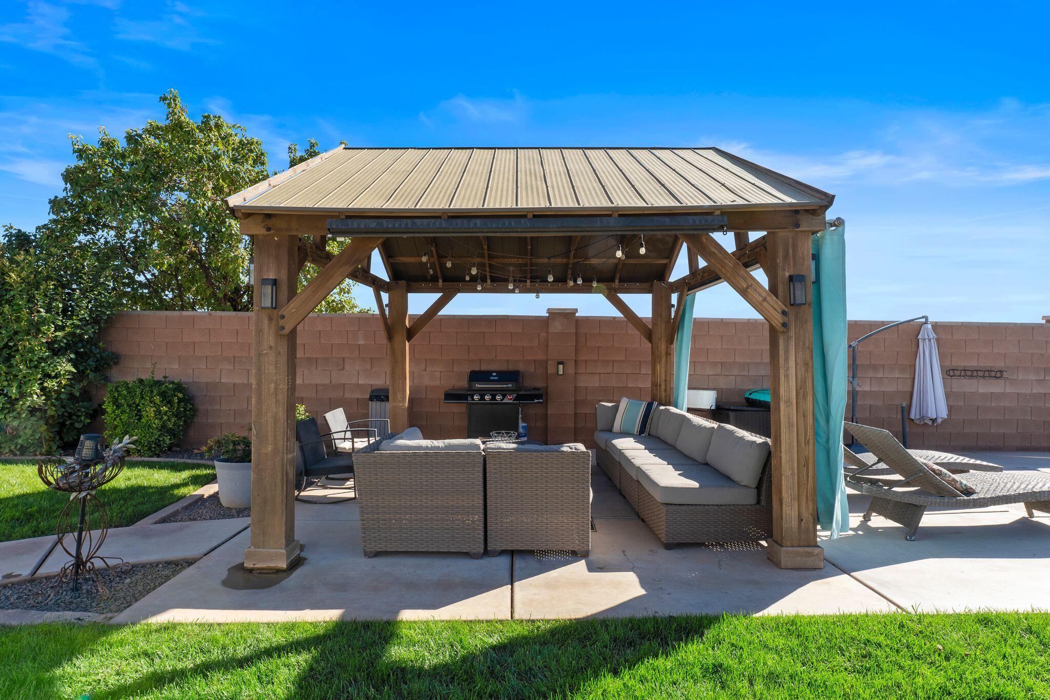 DIXIE COUNTRY LANE ESTATES - Residential