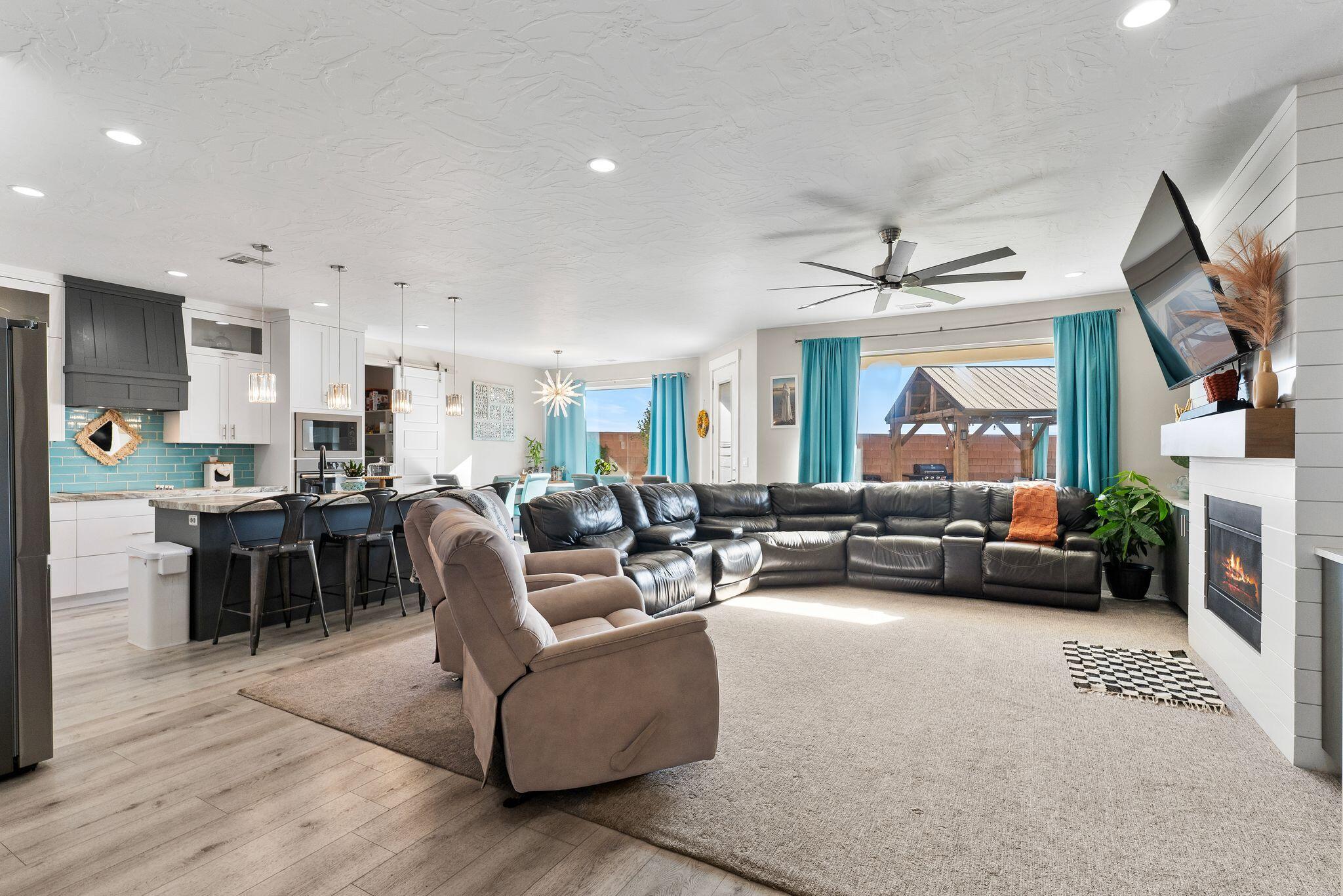 DIXIE COUNTRY LANE ESTATES - Residential