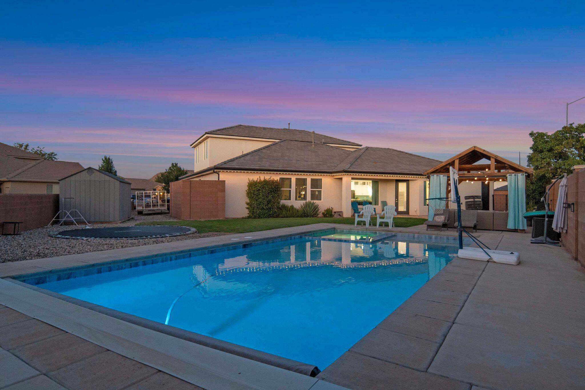 DIXIE COUNTRY LANE ESTATES - Residential