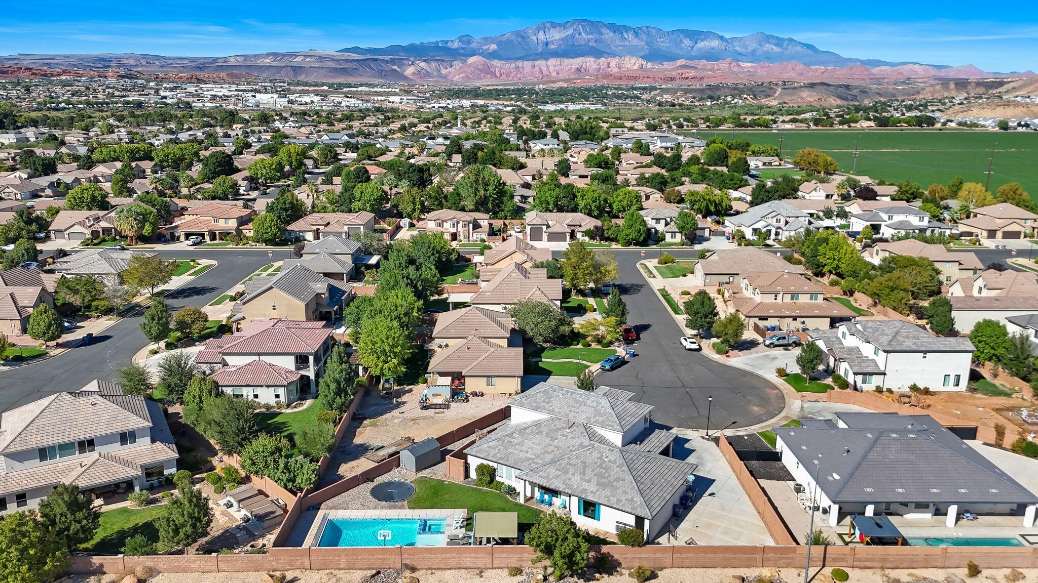 DIXIE COUNTRY LANE ESTATES - Residential