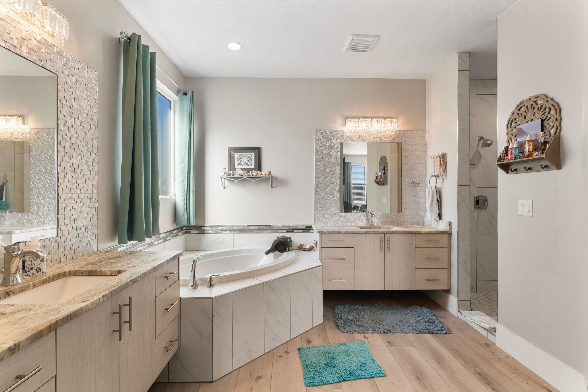 DIXIE COUNTRY LANE ESTATES - Residential